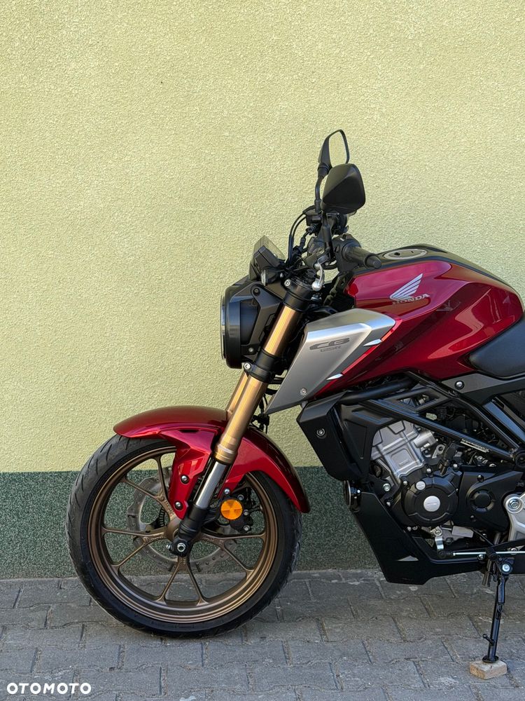 Honda CB - 25