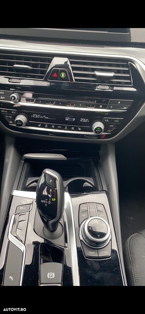 BMW Seria 5 520d AT - 6