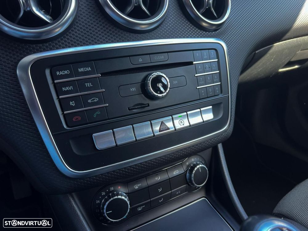 Mercedes-Benz A 180 d Urban - 9