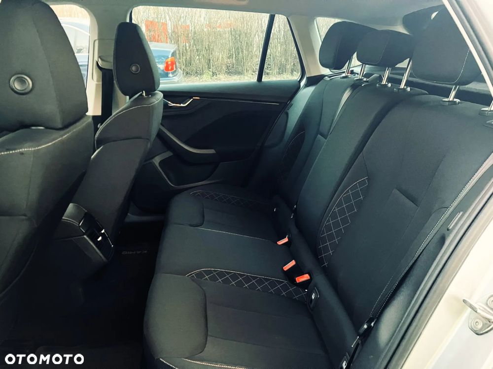 Skoda Kamiq 1.0 TSI Ambition - 9