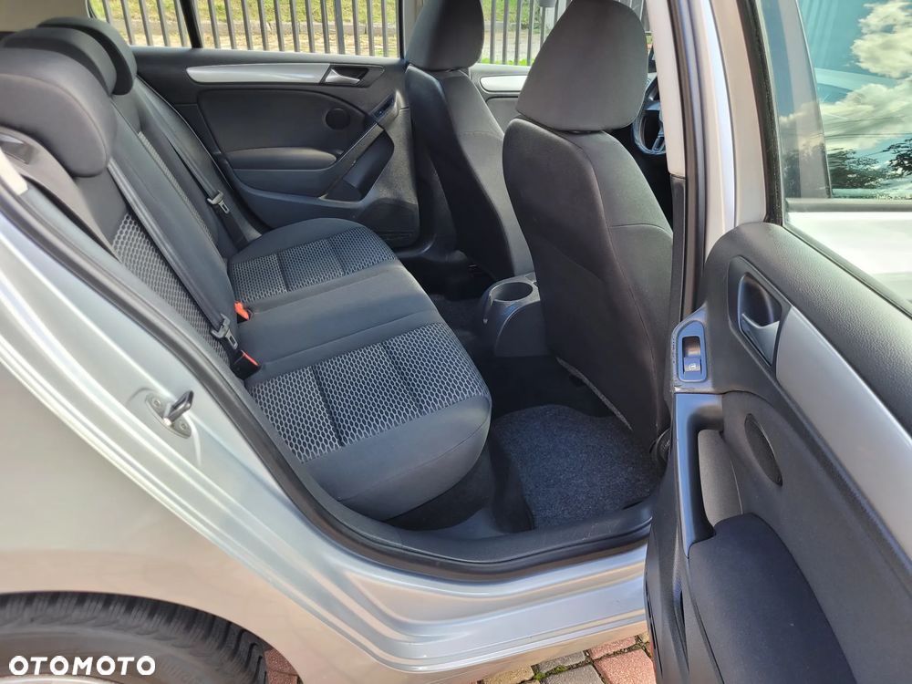 Volkswagen Golf 1.6 Edition - 15