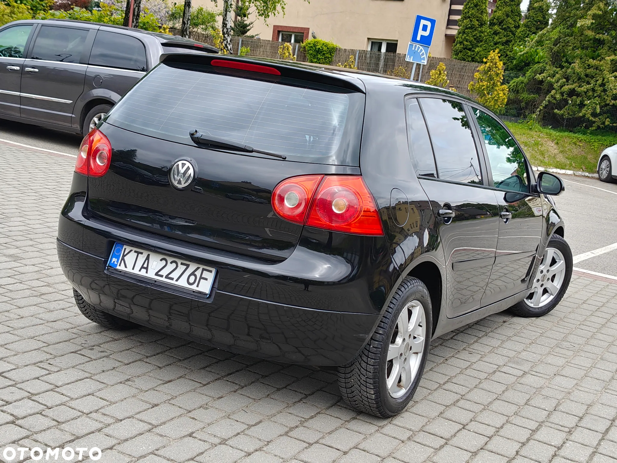 Volkswagen Golf 1.6 FSI Comfortline - 4