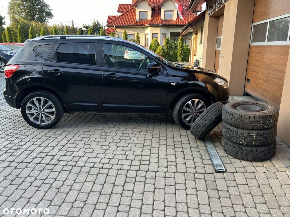 Nissan Qashqai - 10