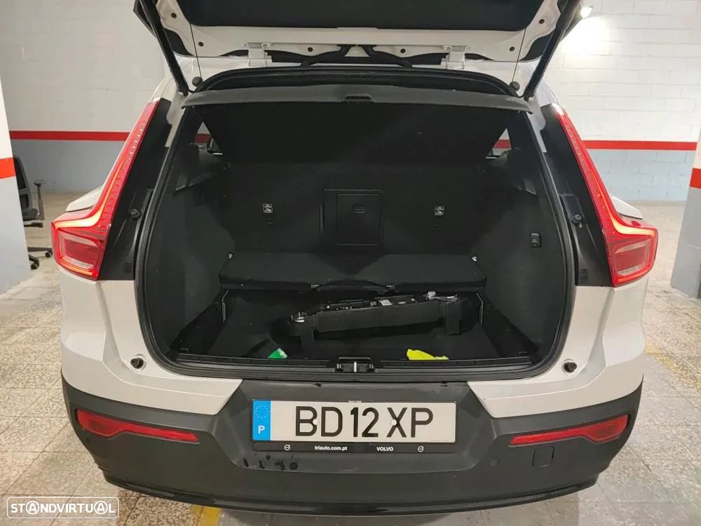 Volvo XC 40 1.5 T2 Plus Dark Auto - 10