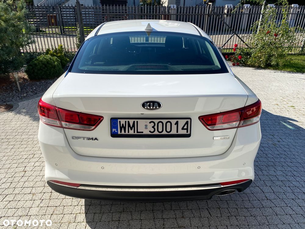 Kia Optima 1.7 CRDI L - 8