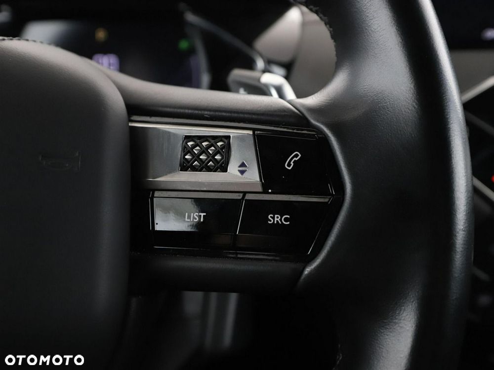 DS Automobiles DS 3 Crossback 1.2 PureTech So Chic - 33