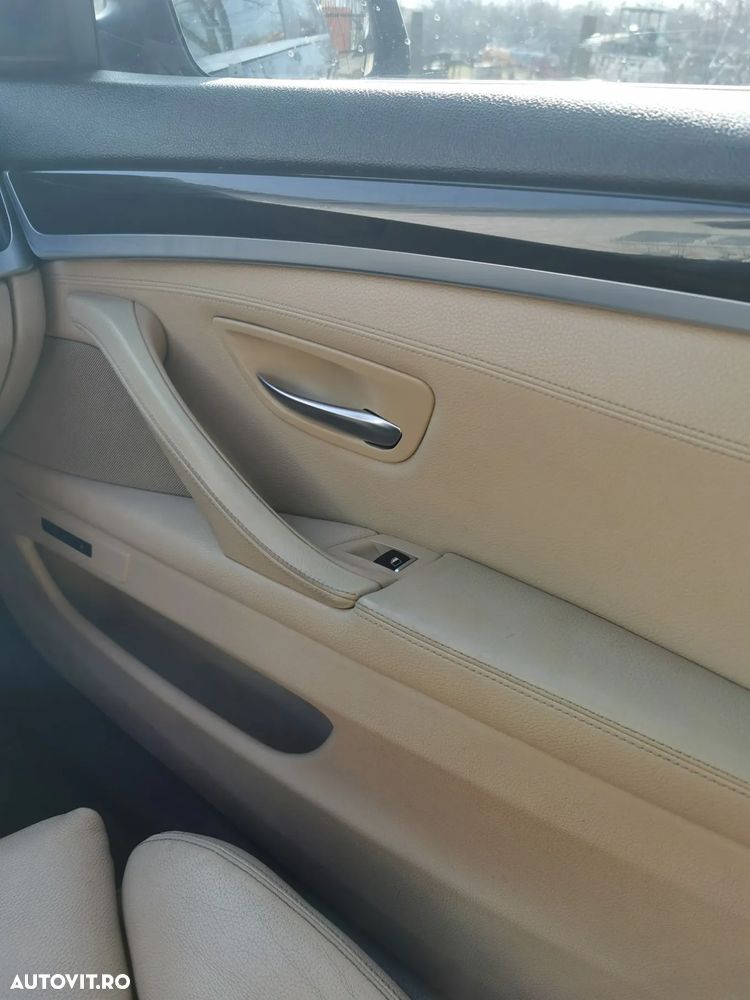BMW Seria 5 520d - 11