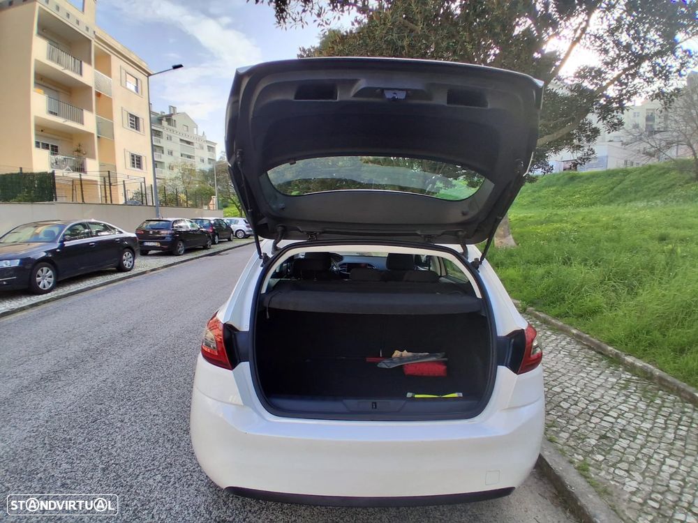 Peugeot 308 1.5 BlueHDi Business Line - 32