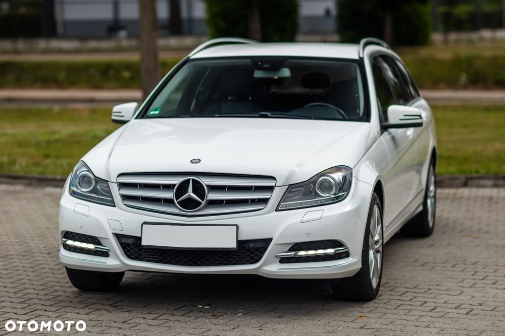 Mercedes-Benz Klasa C 180 7G-TRONIC Avantgarde Edition - 2