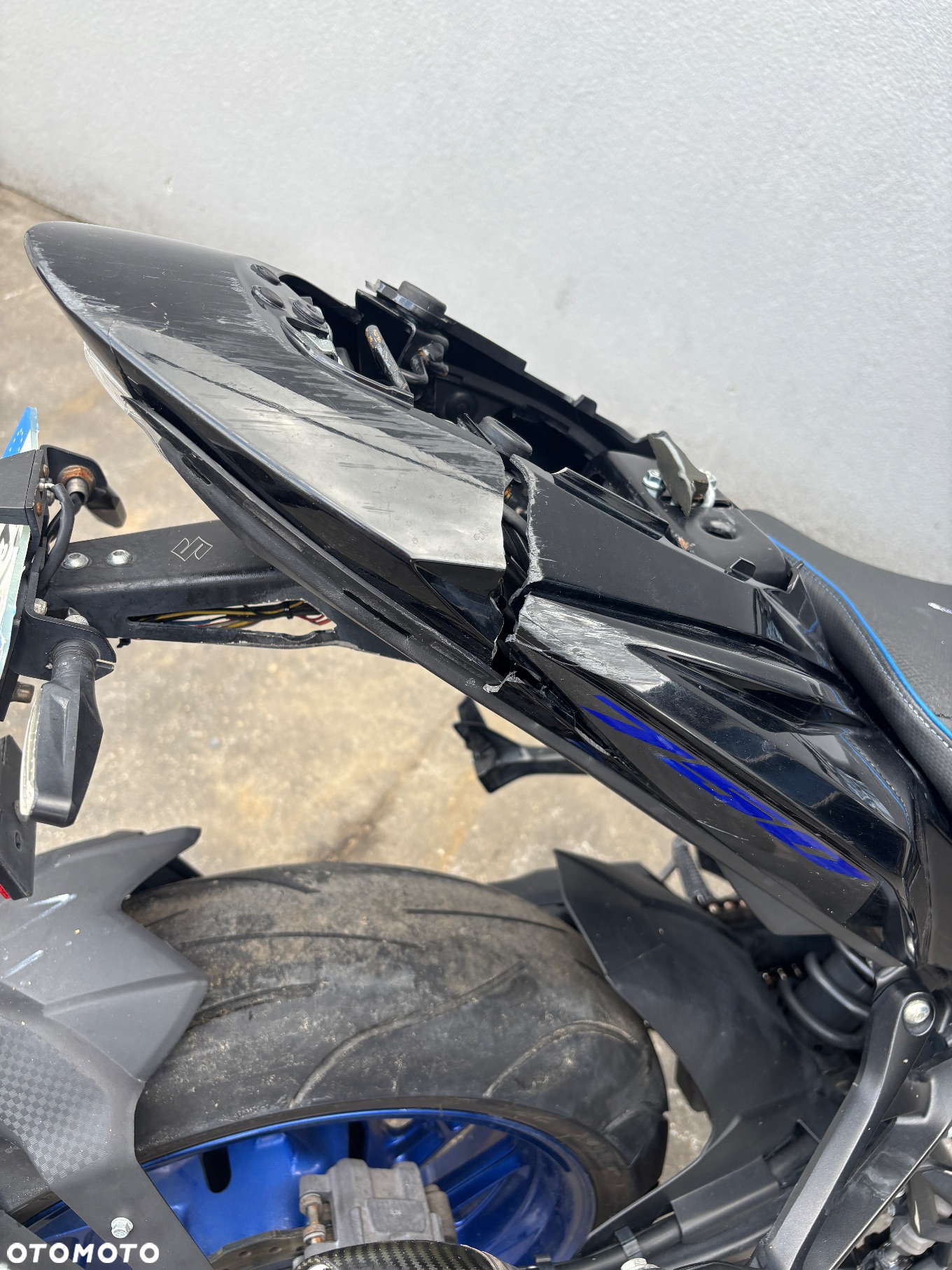 Suzuki GSX - 9