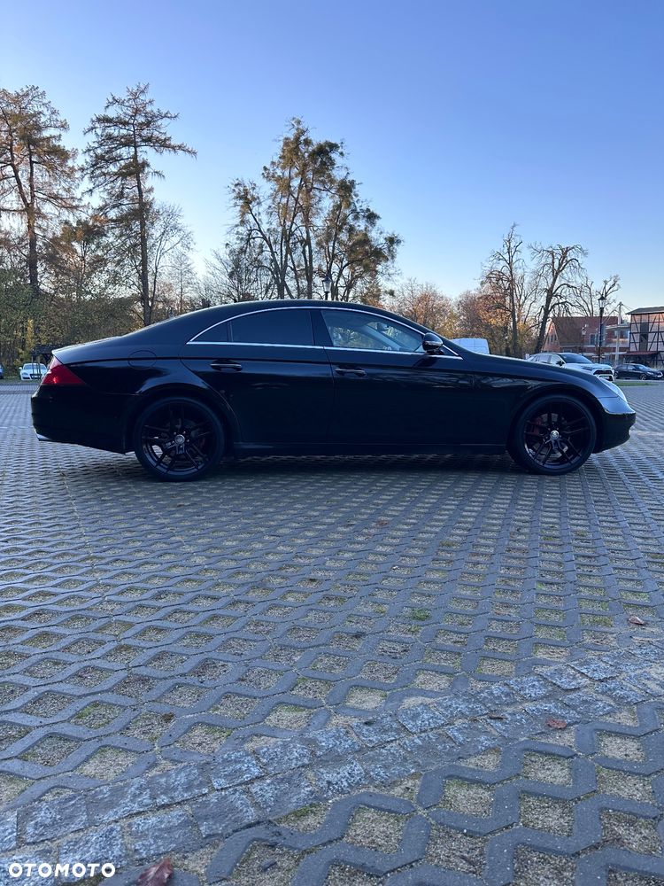 Mercedes-Benz CLS - 6