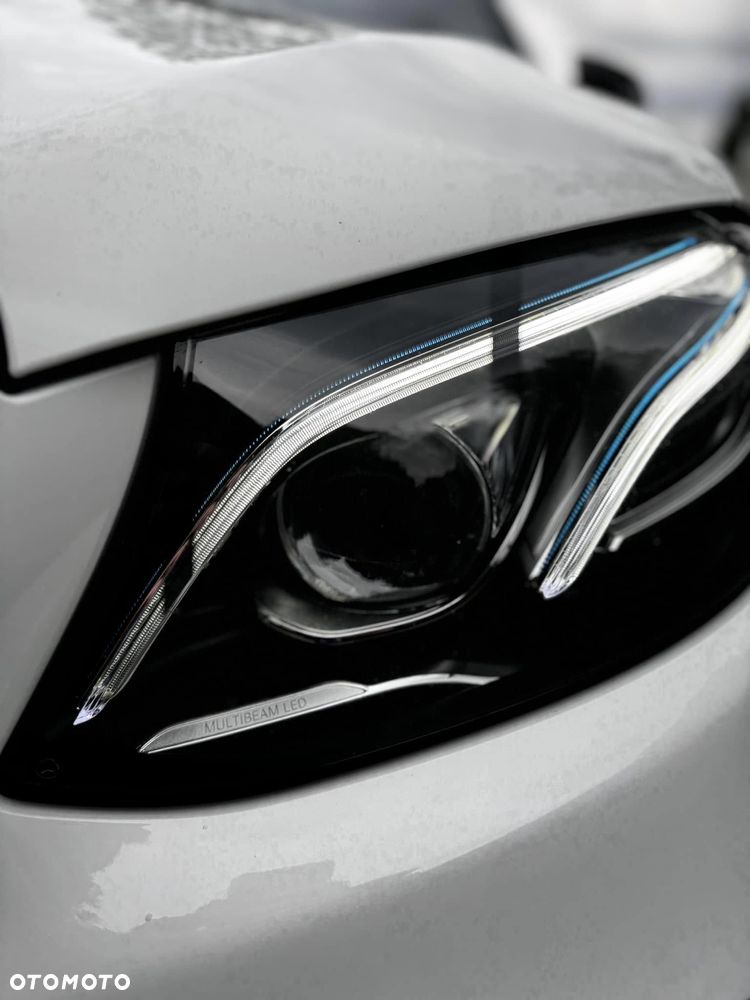 Mercedes-Benz Klasa E 220 d 9G-TRONIC - 10