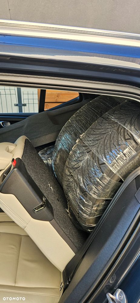 Volvo XC 40 T4 Recharge DKG Plus Bright - 38