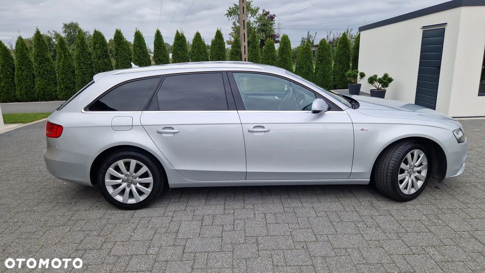 Audi A4 Avant - 25