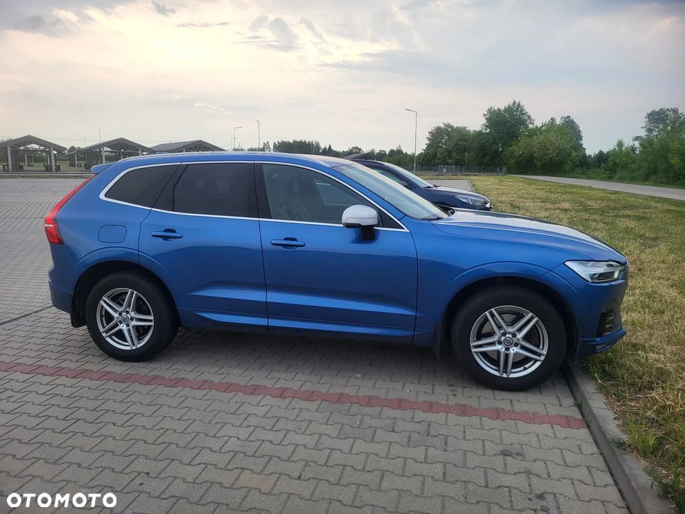 Volvo XC 60 D4 SCR AWD R-Design - 4