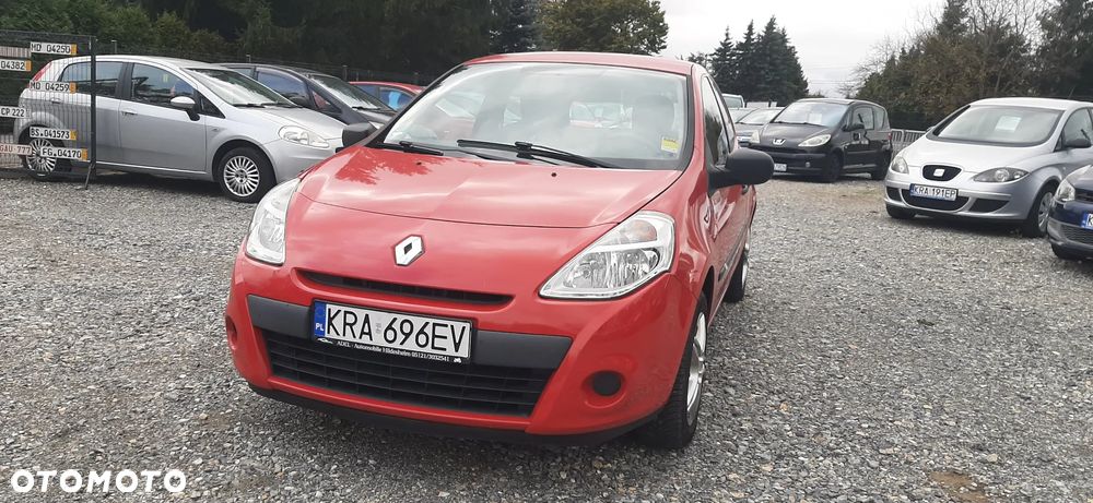 Renault Clio - 22