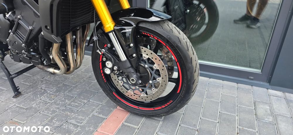 Yamaha FZ - 6