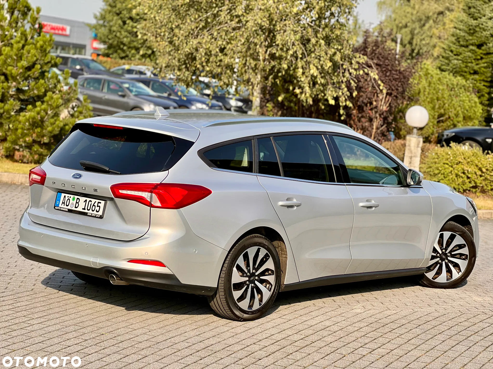 Ford Focus Turnier 1.5 EcoBlue Start-Stopp-System TITANIUM DESIGN - 19
