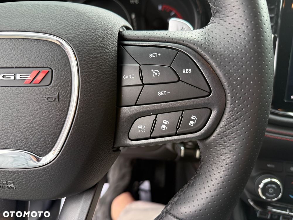 Dodge Durango 5.7 R/T - 16