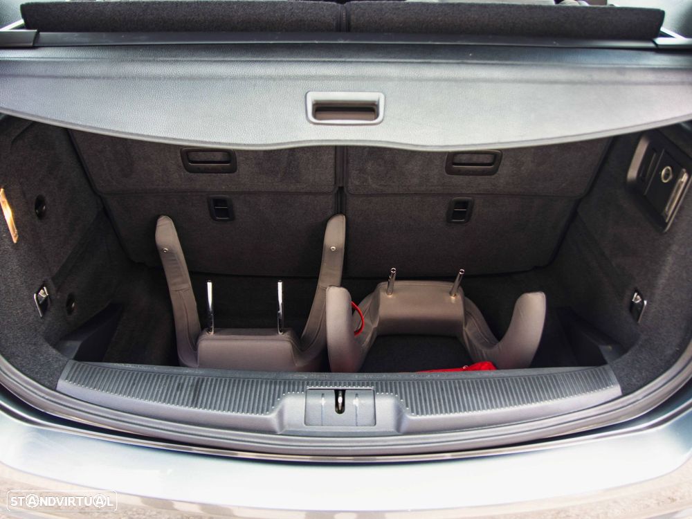 SEAT Alhambra 2.0 TDI Reference DSG Eco. - 39