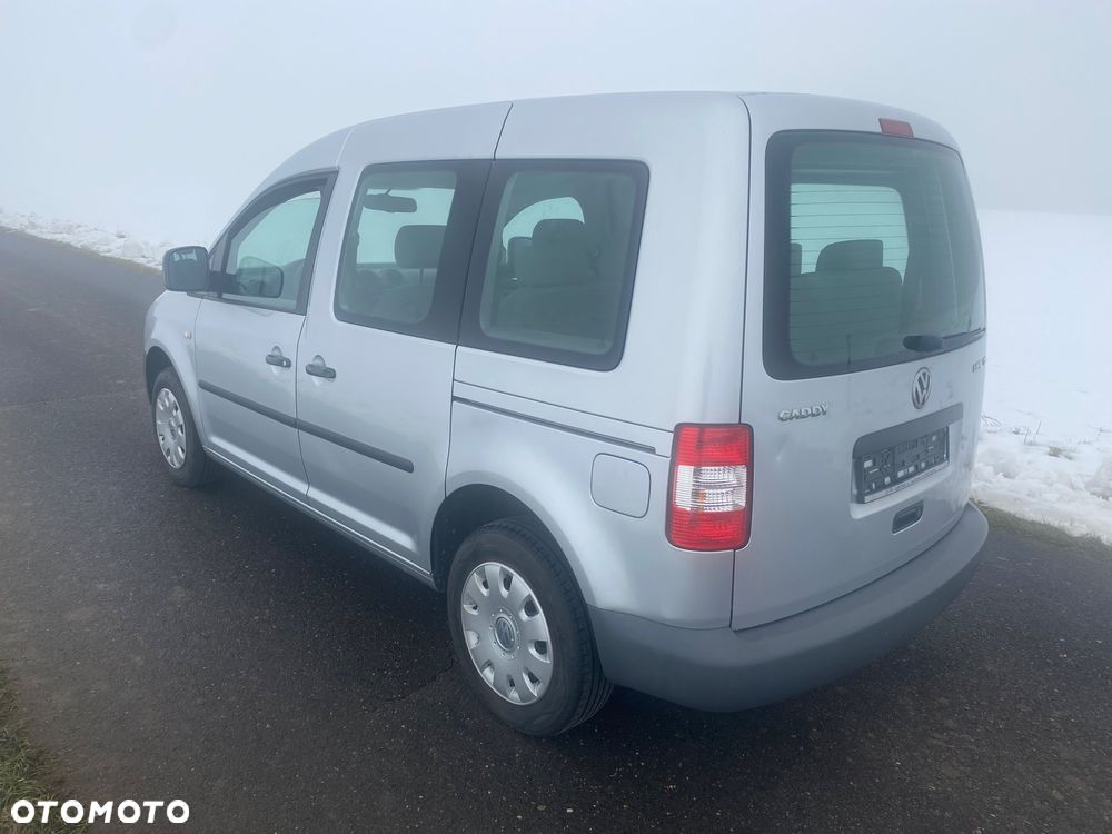 Volkswagen Caddy 1.6 Life (7-Si.) - 5