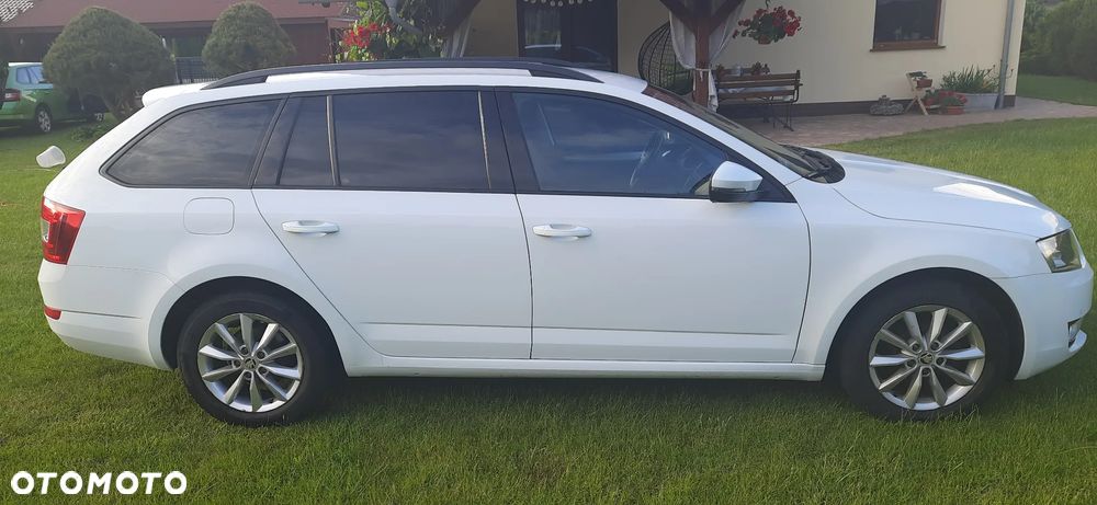 Skoda Octavia 1.6 TDI Ambition - 2