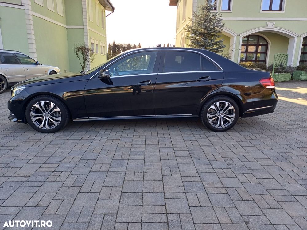 Mercedes-Benz E 220 BlueTEC 4MATIC - 16