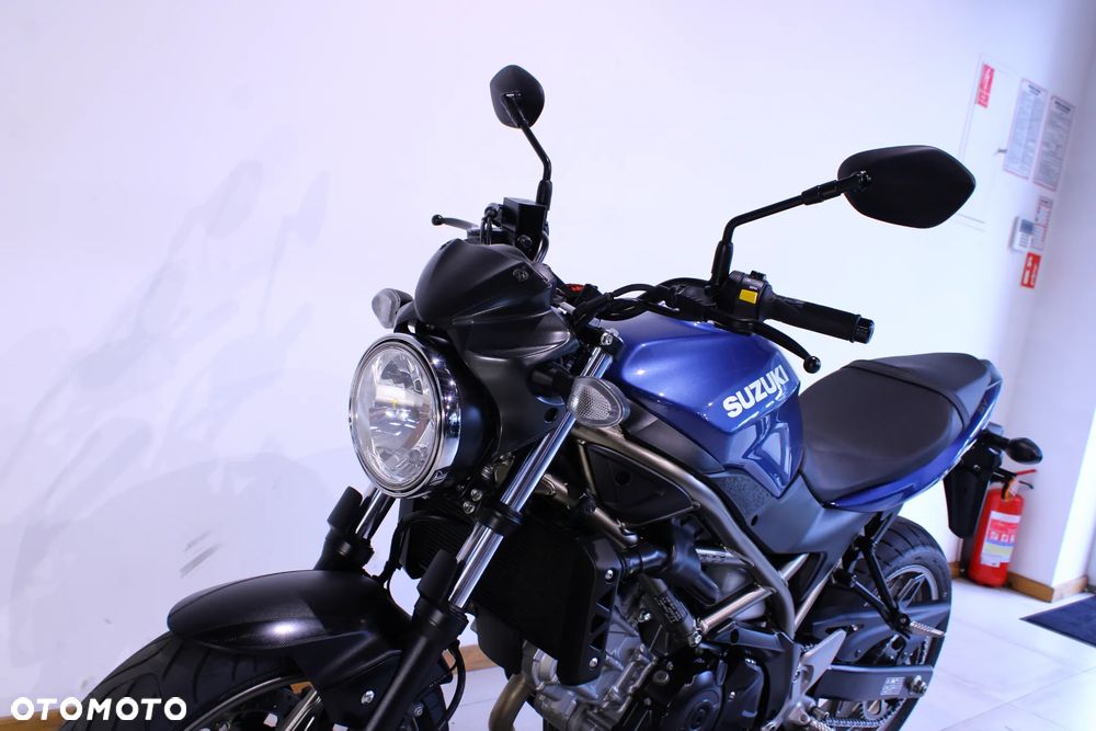 Suzuki SV - 11