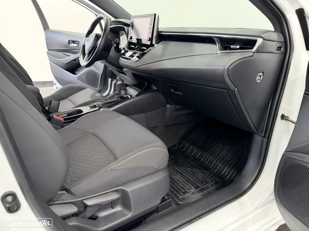 Toyota Corolla 1.8 Hybrid Comfort - 37