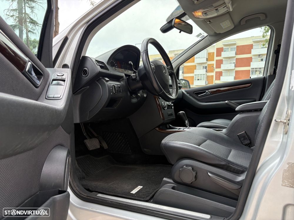 Mercedes-Benz A 180 Autotronic Elegance Special Edition - 16