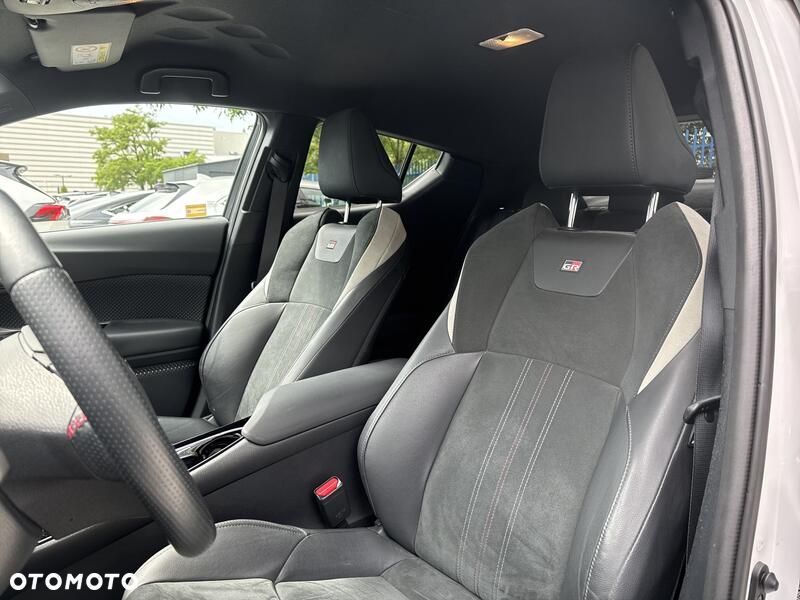 Toyota C-HR 1.8 Hybrid GPF GR Sport - 12