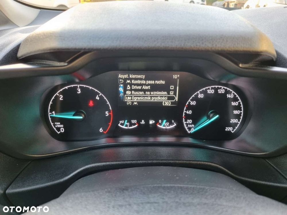 Ford Tourneo Connect Grand - 12