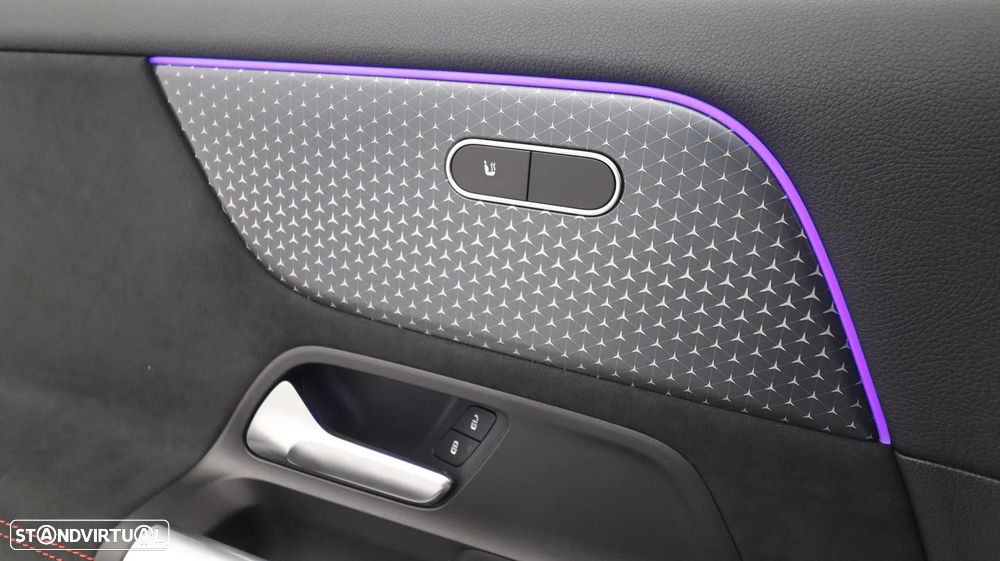 Mercedes-Benz EQA 250+ AMG Line - 19