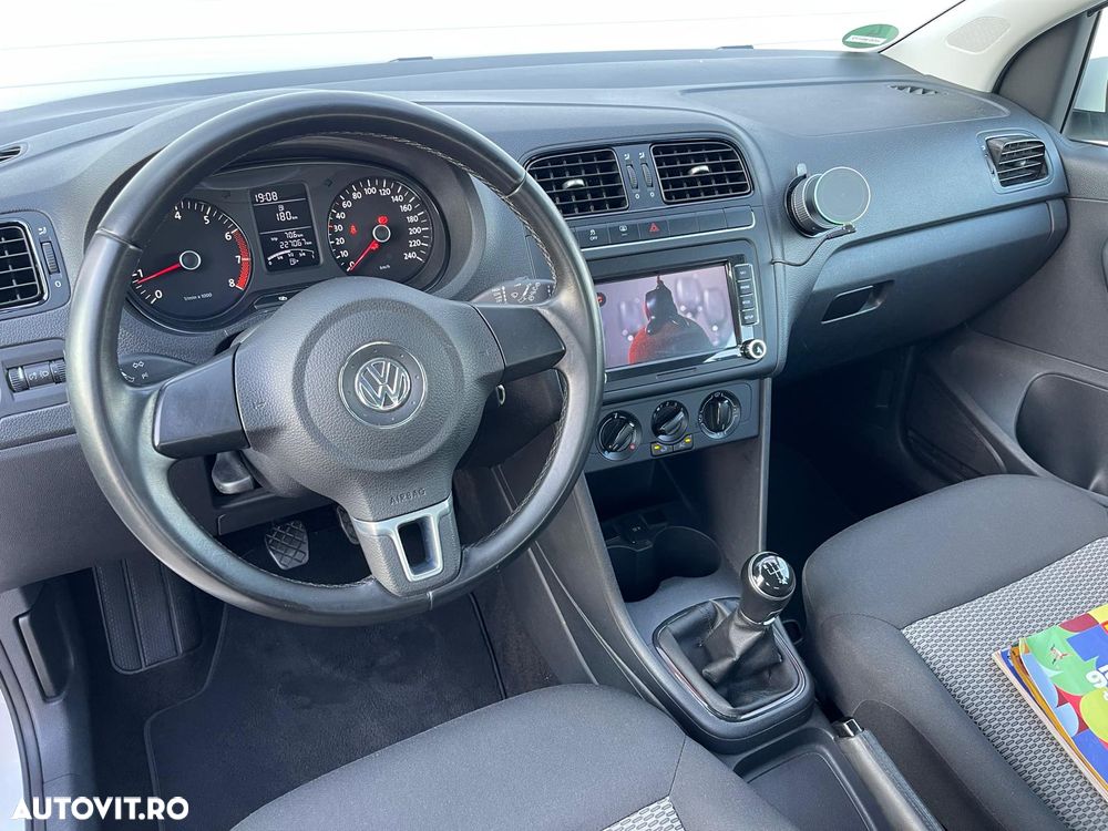 Volkswagen Polo 1.2 TSI Life - 24