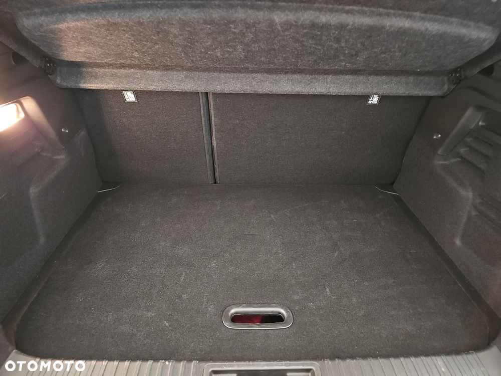 Renault Captur 1.0 TCe Techno - 28