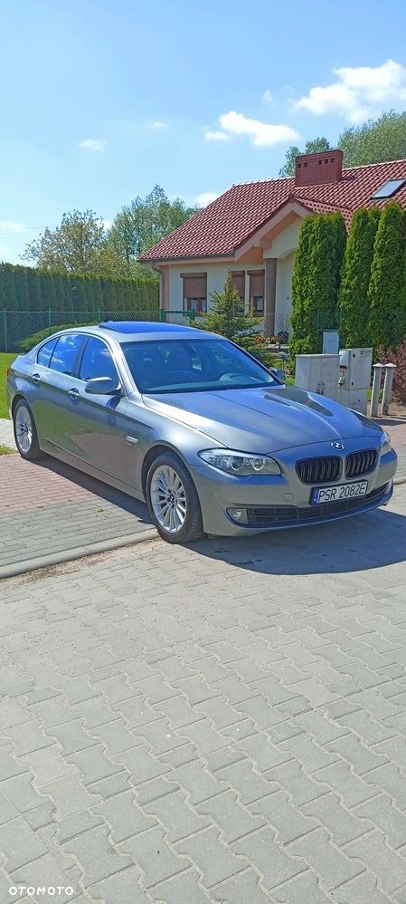 BMW Seria 5 535i xDrive Luxury Line - 3