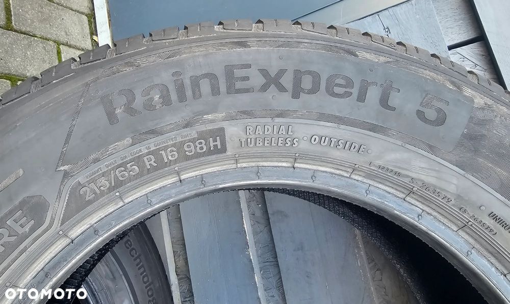 Uniroyal RainExpert 5 215/65R16 98 H - 5