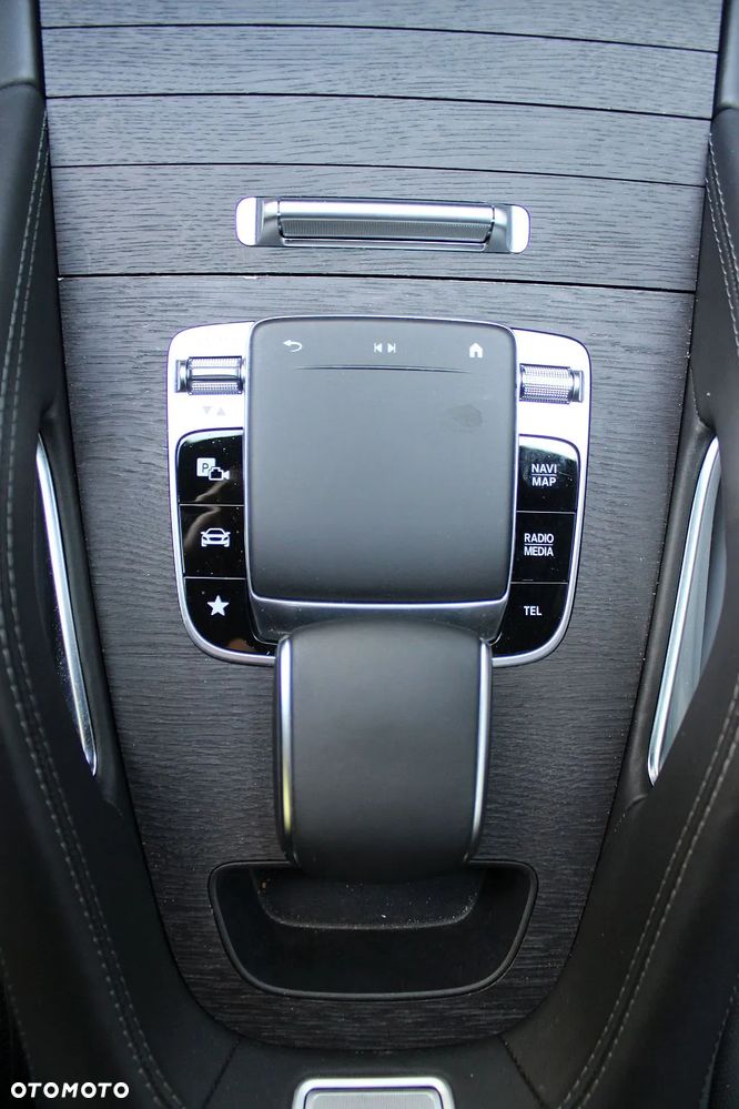 Mercedes-Benz GLE - 34