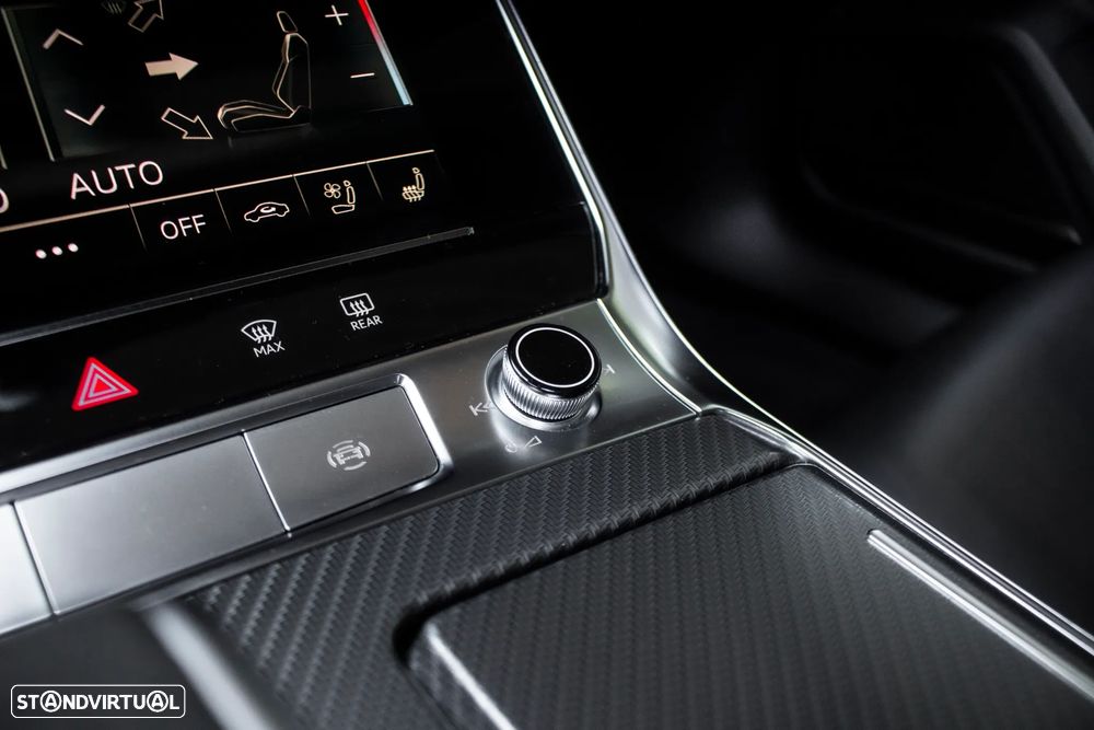 Audi RS6 Avant 4.0 TFSI quattro Tiptronic - 24