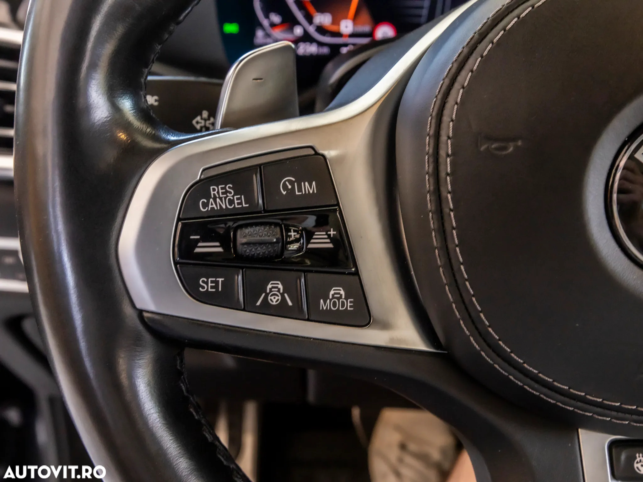 BMW X7 M50d - 23