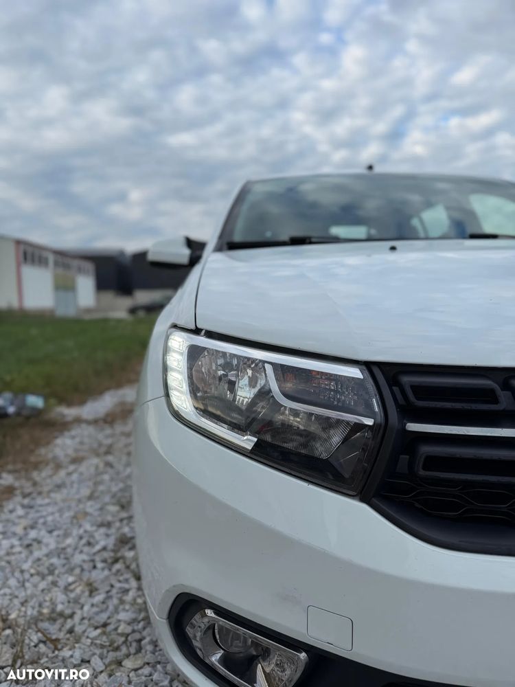 Dacia Sandero 1.5 90CP Laureate - 9