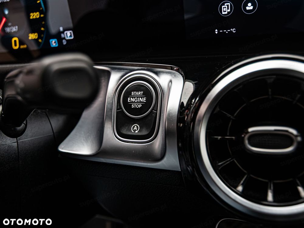 Mercedes-Benz GLB 200 d Progressive 8G-DCT - 19