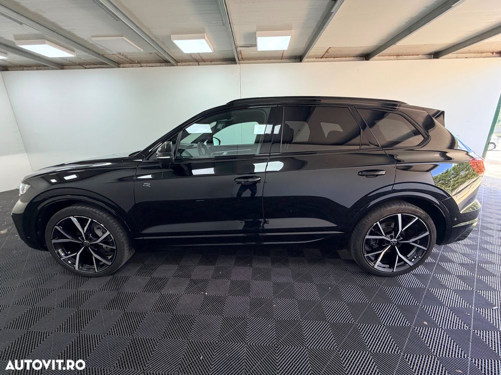 Volkswagen Touareg 3.0 V6 TDI SCR 4Motion Automatik R-Line - 27