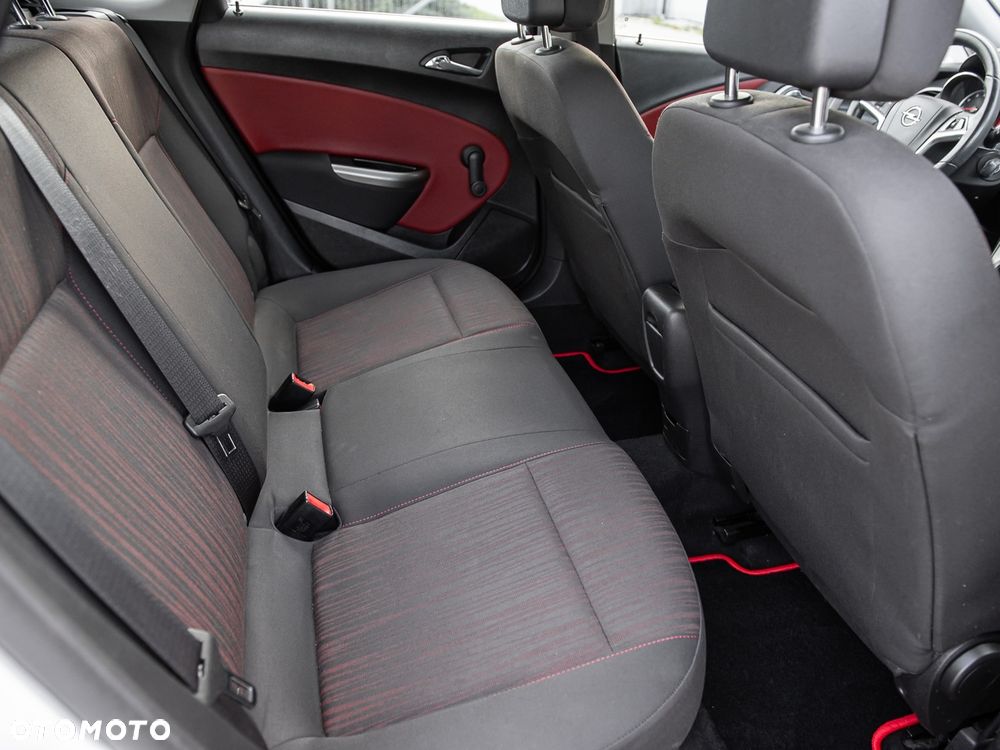 Opel Astra - 26