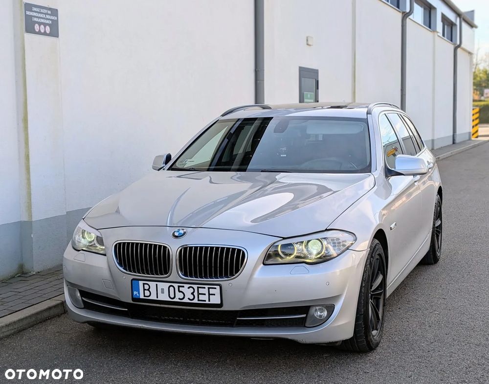 BMW Seria 5 520d Touring Modern Line - 10