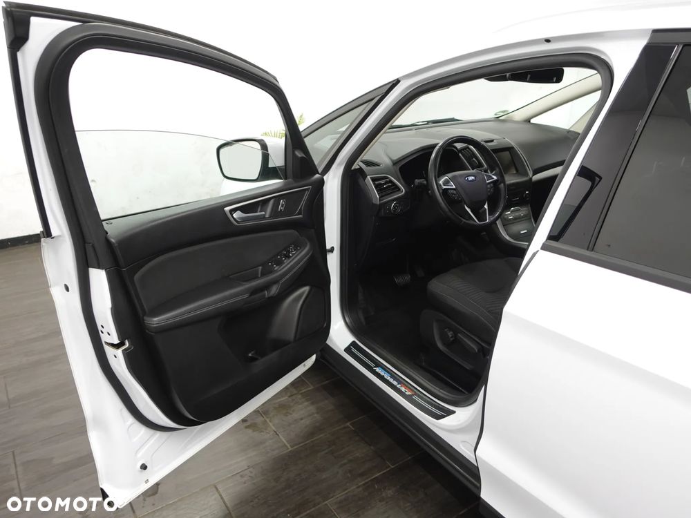 Ford S-Max - 16