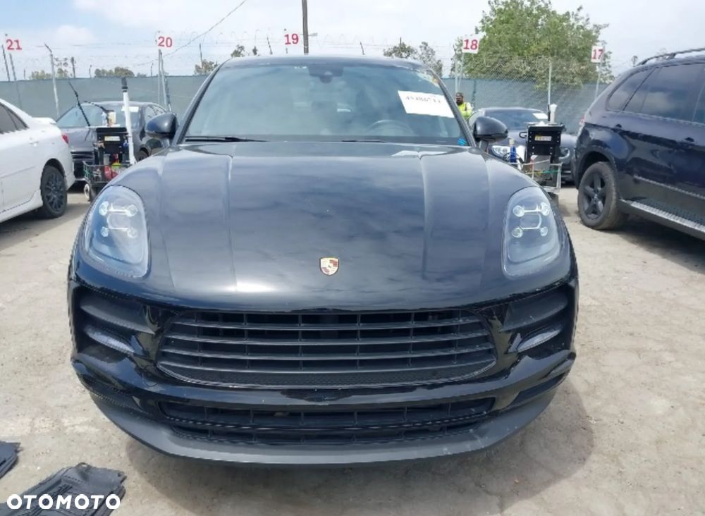 Porsche Macan Standard - 8
