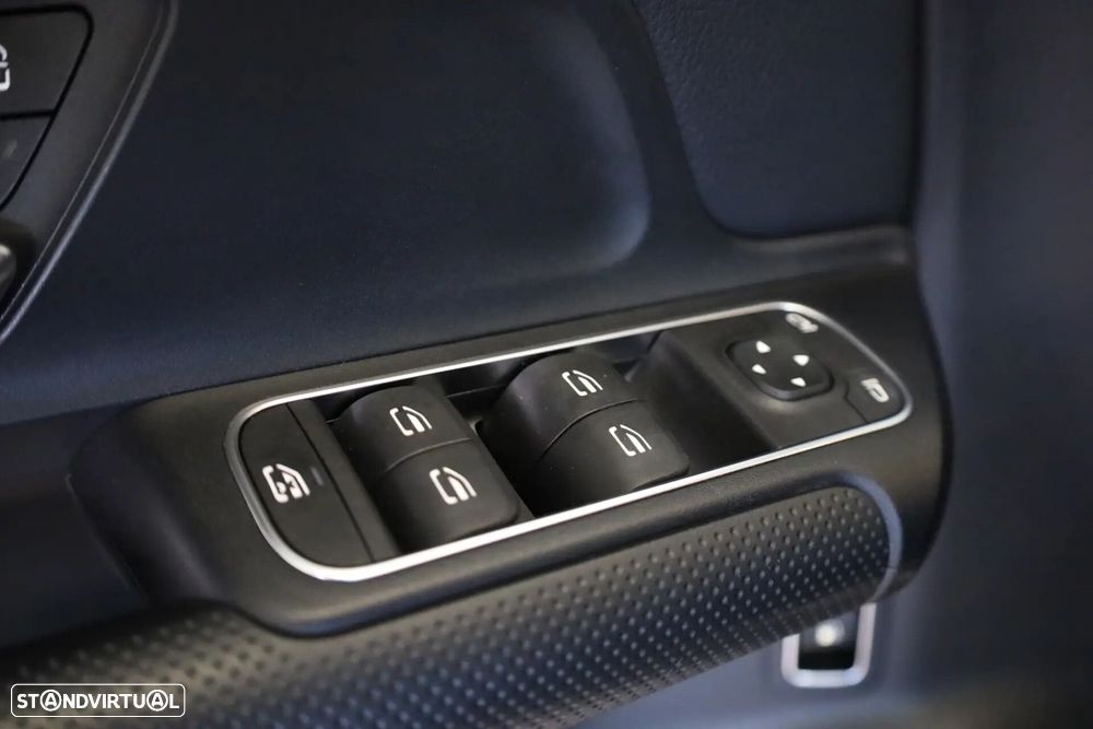 Mercedes-Benz B 250 e 8G-DCT Progressive - 25