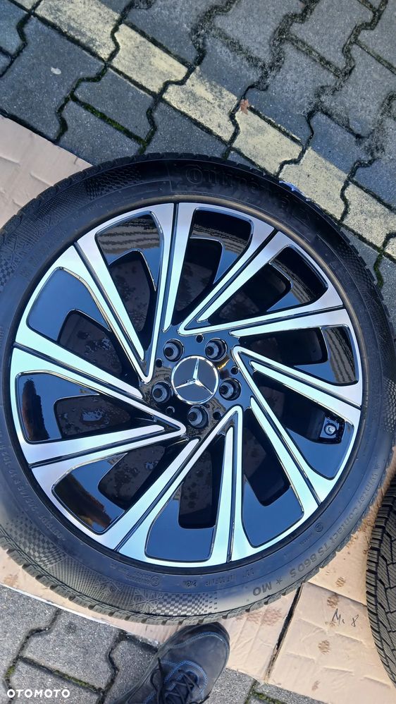Obręcz wieloramienna Mercedes-Benz 48,3 cm (19 cali) - 20