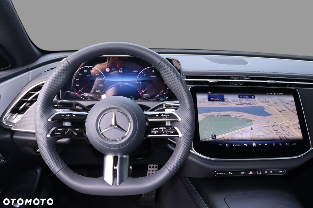 Mercedes-Benz Klasa E 220 d mHEV 4-Matic AMG 9G-Tronic - 15